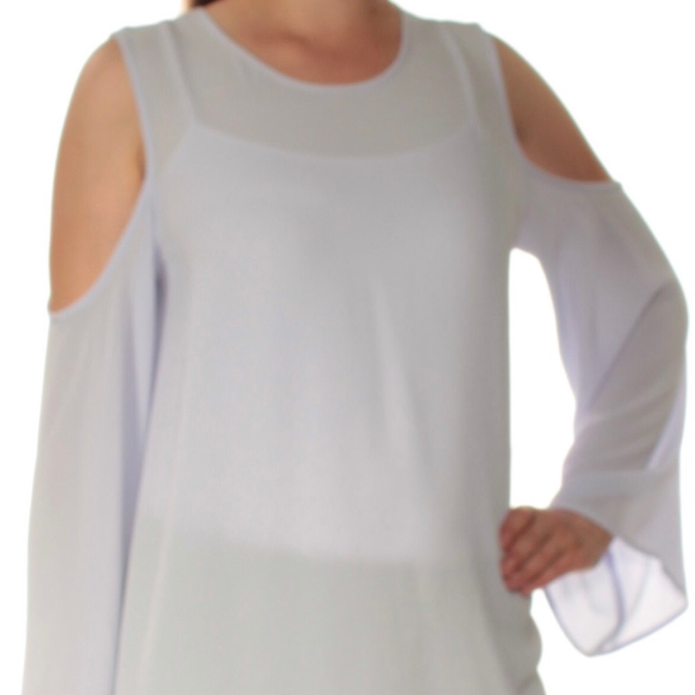 Vince Camuto Light Blue Top - Picture 3 of 8